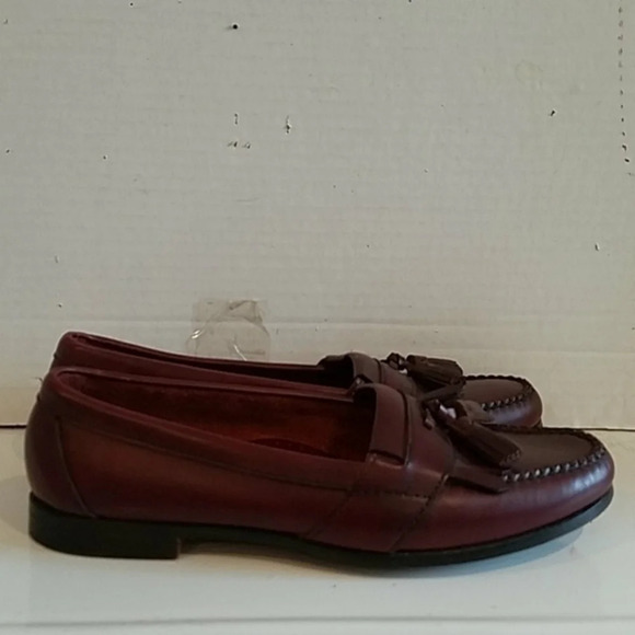 MEN\'S‎ COLE HAAN SLIP ON LOAFERS ( sz 10D)